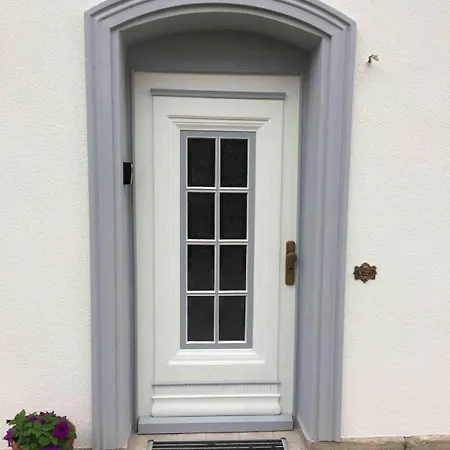 Wunderschoene Jugendstil-wohnung